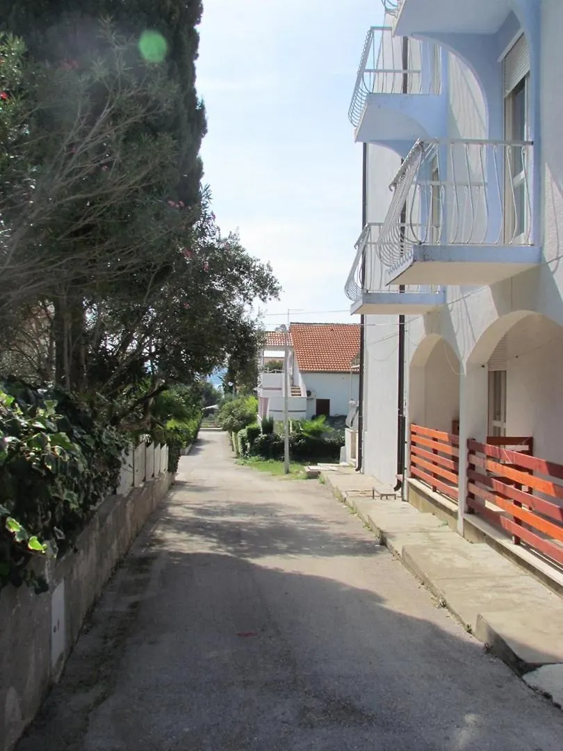 Apartment Dragica Sveti Filip i Jakov Gæstehus